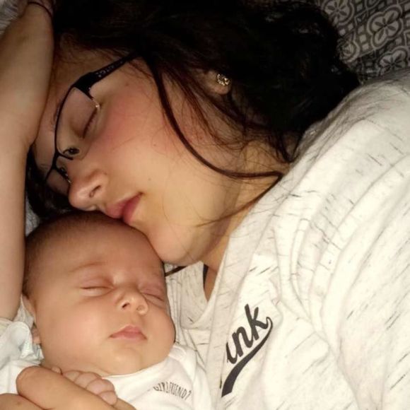 Meet your Posher, Ashley - Picture 1 of 1